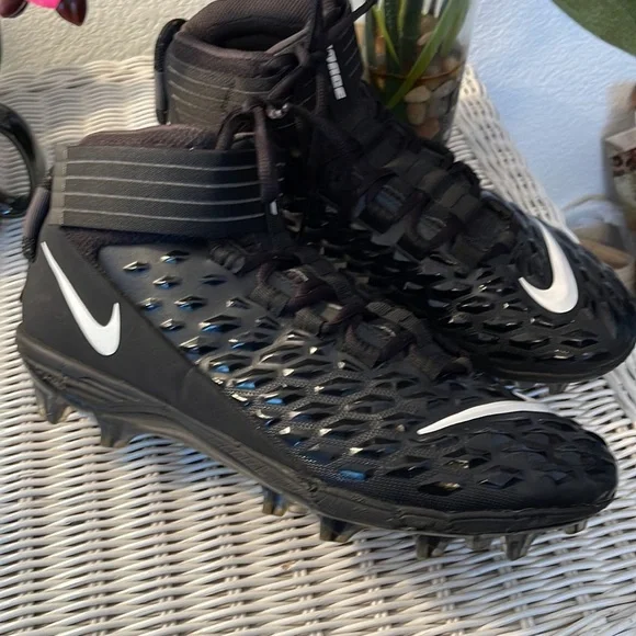 Nike | Shoes | Nike Force Savage Pro 2 Cleats Mens Sz 5  display picture 3
